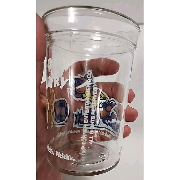 Vintage Tom and Jerry Welch's Jelly Jam Jar Soccer Glass 1991 Drinking Glass 4" - Picture 6 of 12